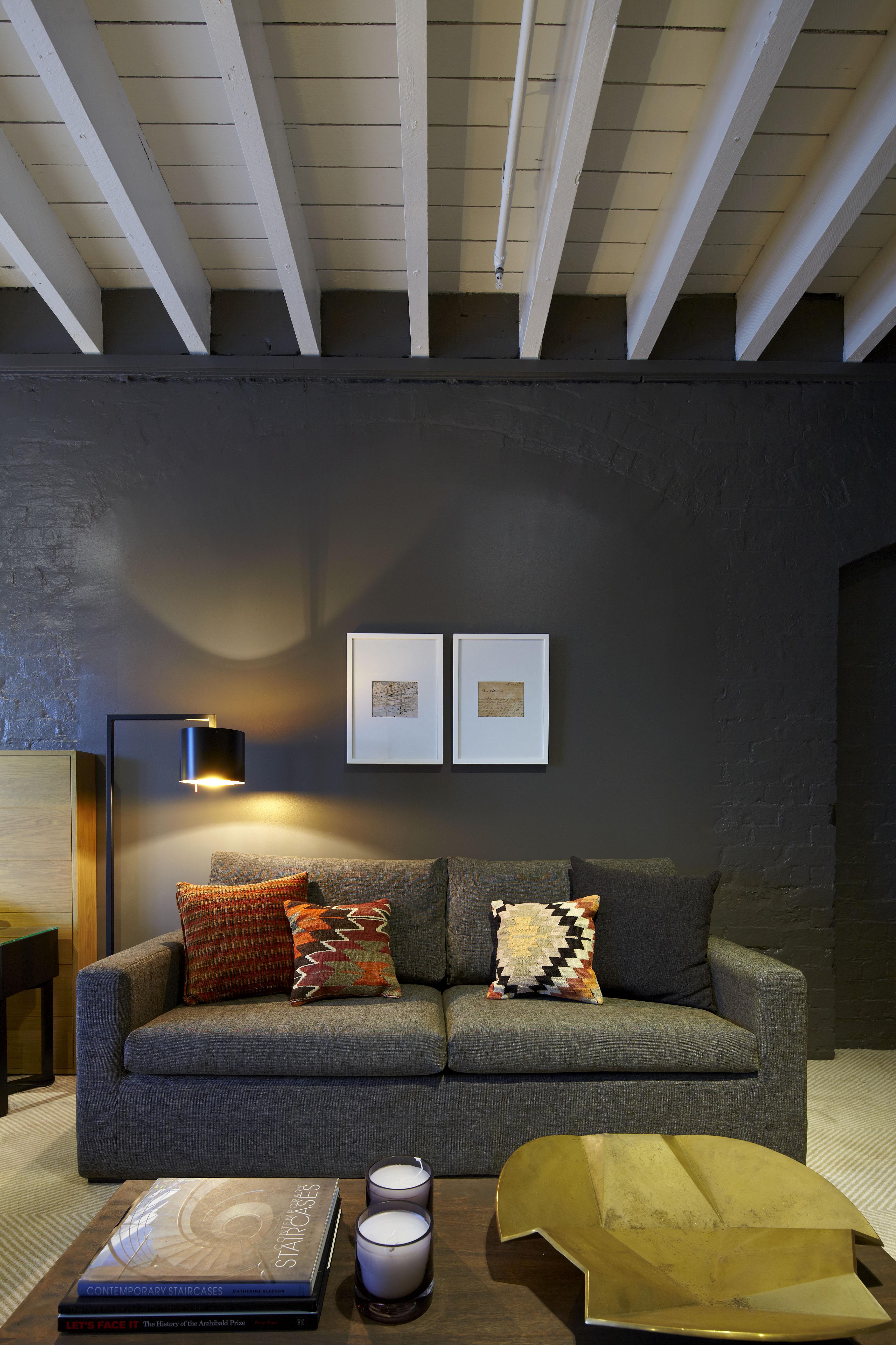 Harbour Rocks By Ode Hotels Sydney Buitenkant foto A dark living room
