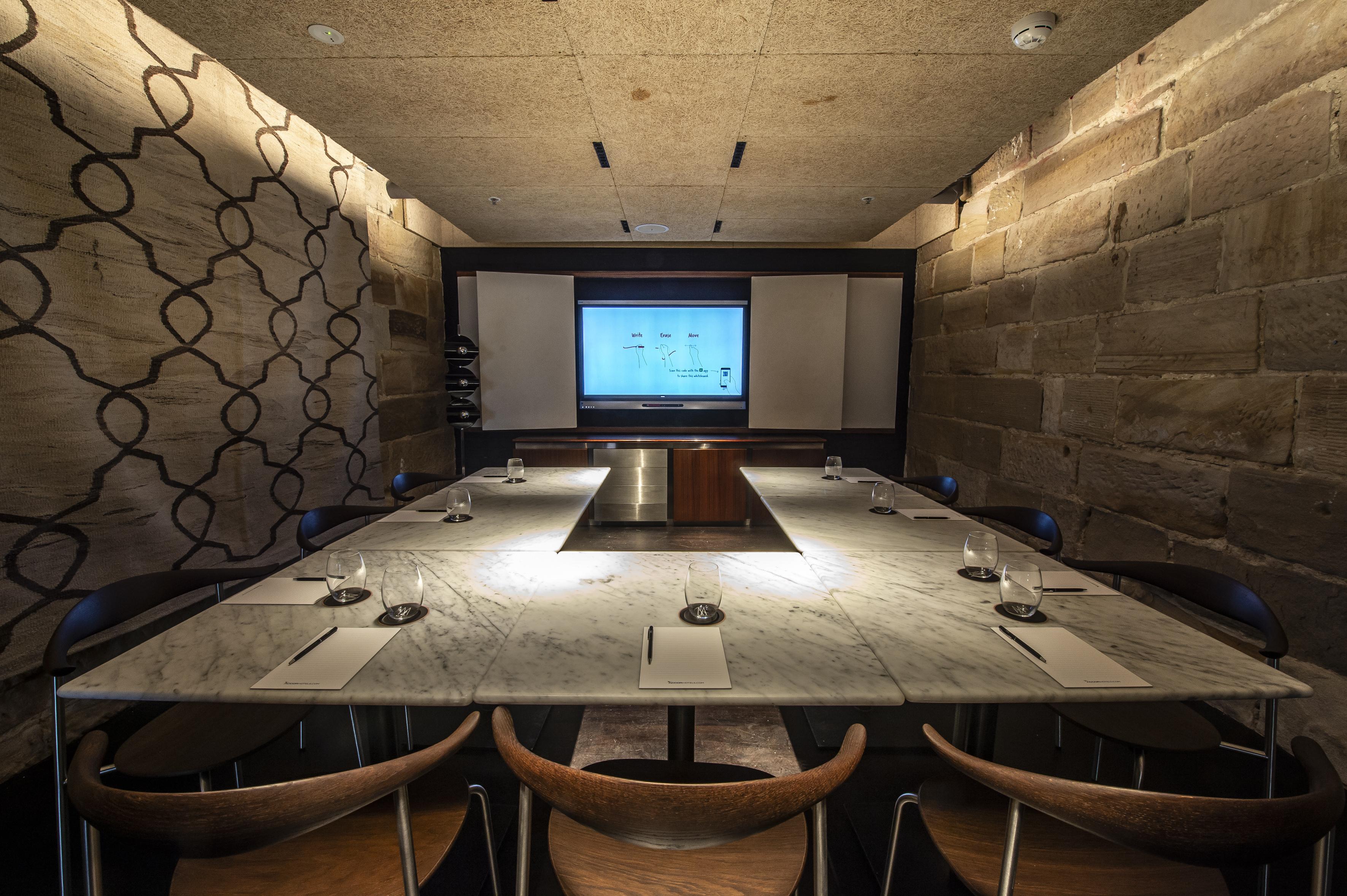 Harbour Rocks By Ode Hotels Sydney Buitenkant foto The boardroom at the headquarters of the Hong Kong Monetary Authority